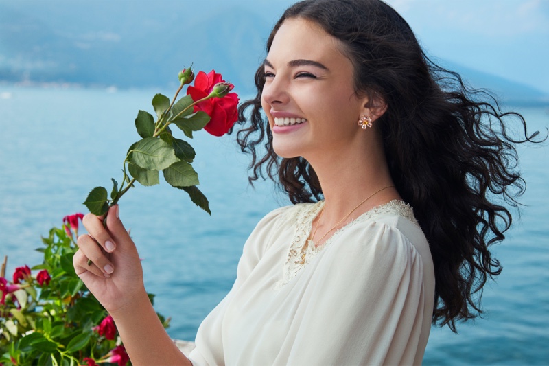 BEHIND THE SCENES: All smiles, the daughter of Monica Bellucci and Vincent Cassel, Deva Cassel, poses for Dolce & Gabbana Dolce Rose perfume.