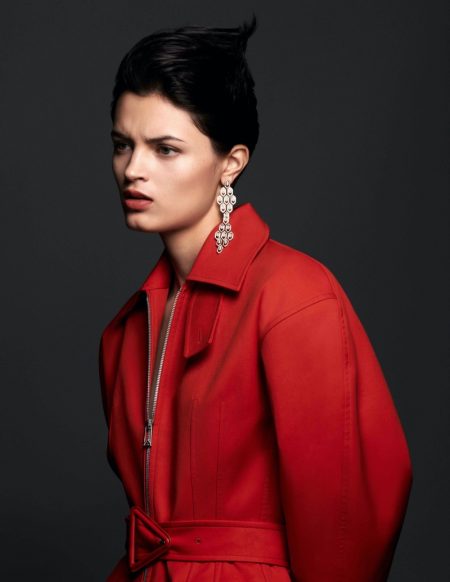 Isabella Emmack Shines in Bulgari for Harper's Bazaar Brazil Isabella Emmack Shines in Bulgari for Harper's Bazaar Brazil