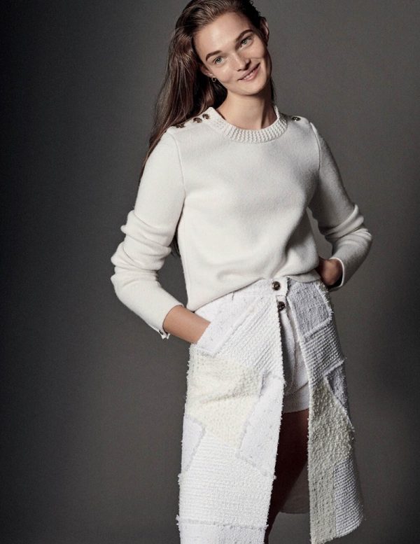 lulu tenney vogue russia 2021 cover sweater fashion editorial lulu tenney vogue russia 2021 cover sweater fashion editorial