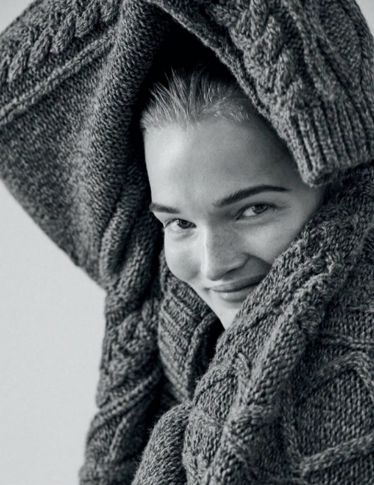 lulu tenney vogue russia 2021 cover sweater fashion editorial lulu tenney vogue russia 2021 cover sweater fashion editorial