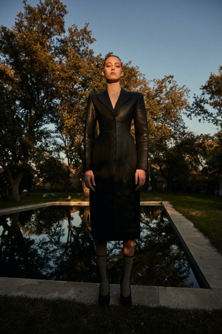 Sia Vlasova Poses in Bold Looks for Contributor Magazine Sia Vlasova Poses in Bold Looks for Contributor Magazine