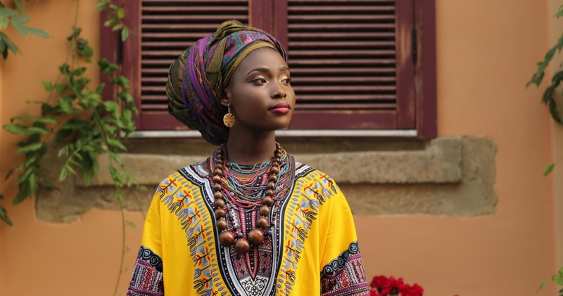 African Model Dashiki Traditional Dress Head Wrap