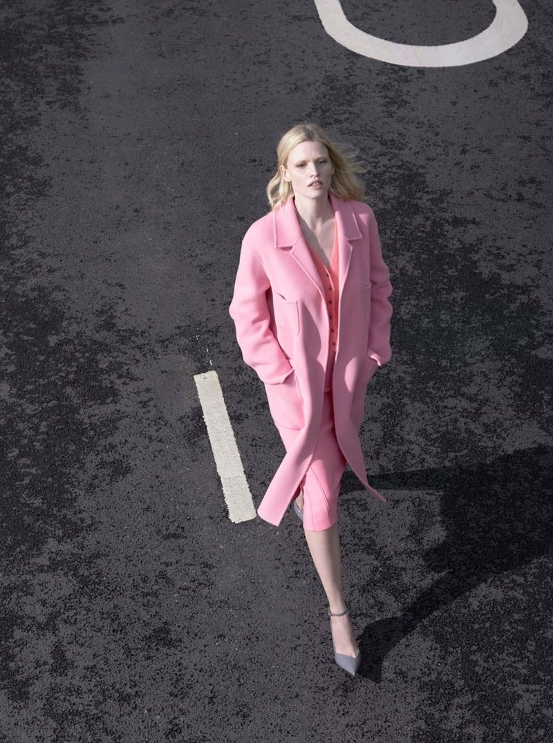 Looking pretty in pink, Lara Stone poses for Alessandro Dell’Acqua X Elena Mirò campaign.