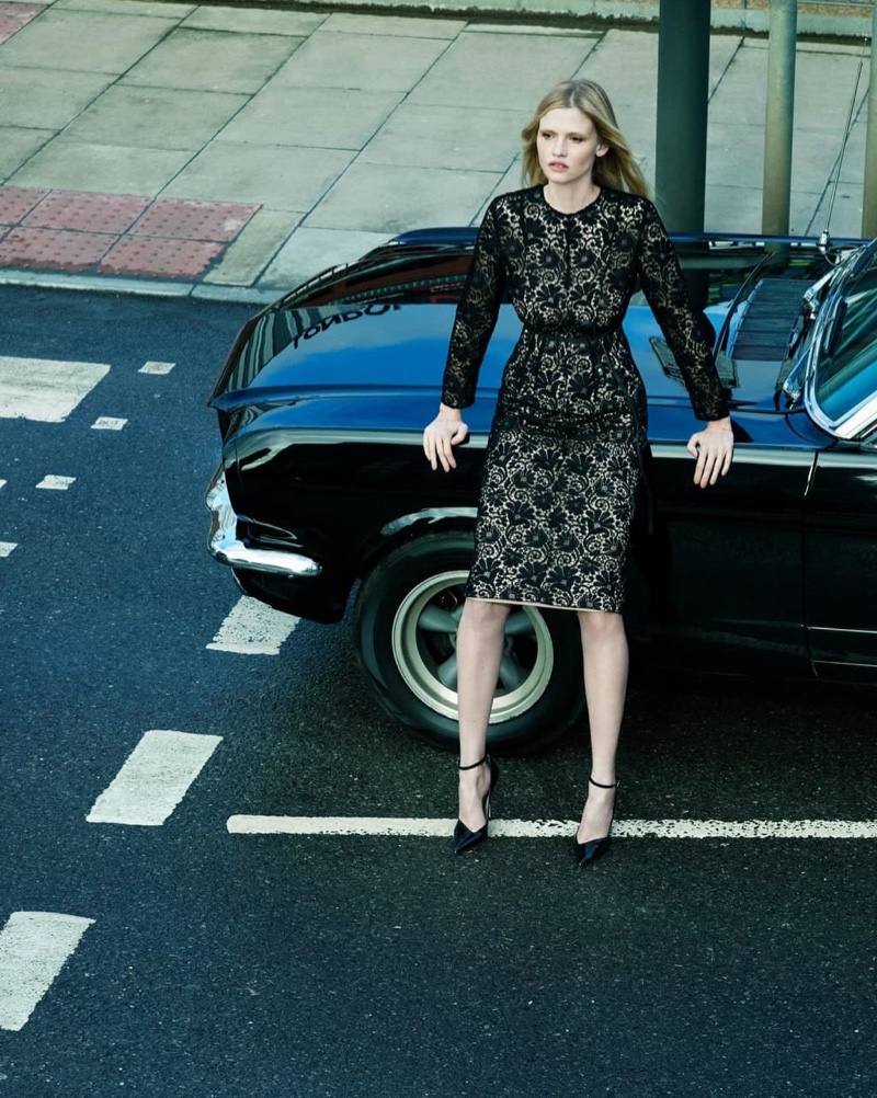 Posing next to a car, Lara Stone appears in Alessandro Dell’Acqua X Elena Mirò campaign.