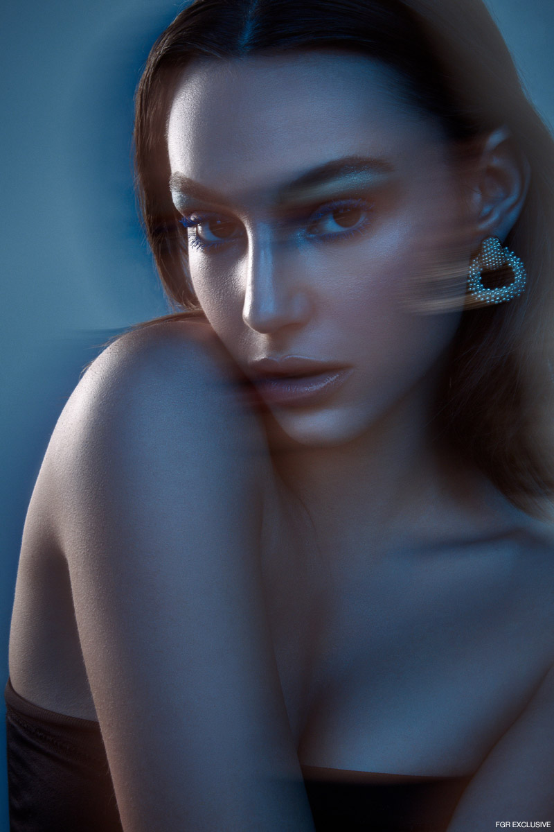 Earrings Zara. Photo: Shilat Mizrahi