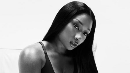 Megan, Rina, Koffee Smolder in Calvin Klein Spring 2021 Campaign Megan, Rina, Koffee Smolder in Calvin Klein Spring 2021 Campaign