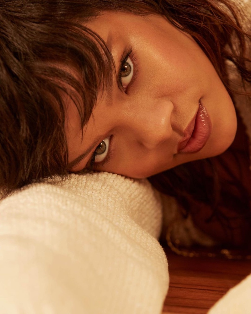 Getting her closeup, Rihanna poses for Fenty Beauty Eaze Drop makeup campaign.