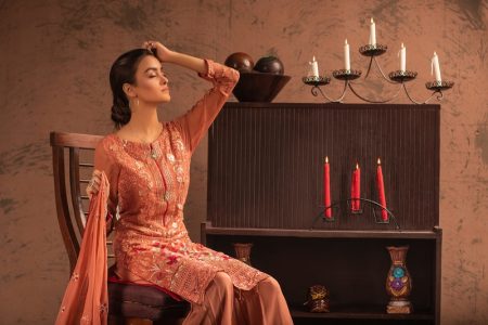 Pair Kurtas With These 7 Stylish Bottoms Traditional Pakistani Fashion Model