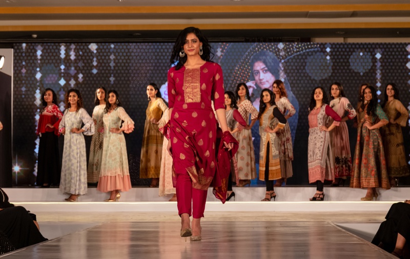 Woman Runway Kurta