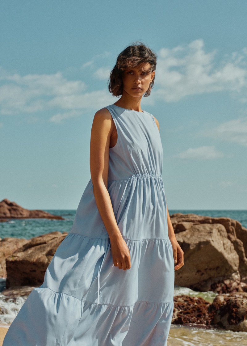 Malaika Holmen in Mango Committed Effortless spring-summer 2021 collection.