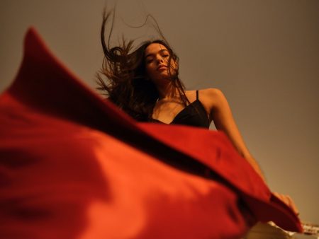 Grace Valentine Stars in Massimo Dutti 'Join Life' Spring 2021 Campaign Grace Valentine Stars in Massimo Dutti 'Join Life' Spring 2021 Campaign