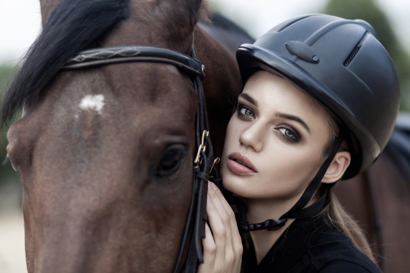 Model Closeup Horse Hat Beauty