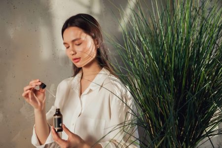CBD For Beginners: 7 Crucial Steps Model Oil Dropper Leaves Green