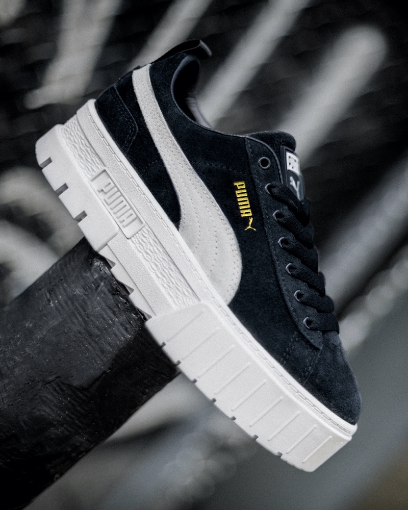 A look at PUMA's Mayze sneaker in black.