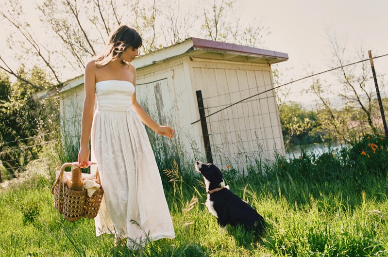 Alyssa Miller poses in Anthropologie picnic style guide. Photo: Graham Dunn