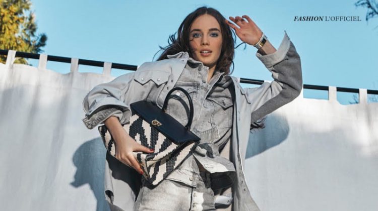 Anna Steiningerová Jumps in Jean Outfits for L’Officiel Arabia