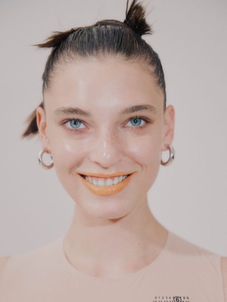 Ansley Gulielmi Models Bold Beauty for Vogue Spain Ansley Gulielmi Models Bold Beauty for Vogue Spain