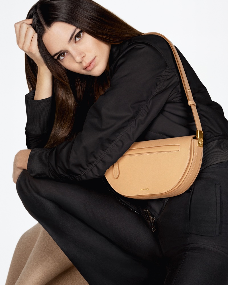 Supermodel Kendall Jenner poses with Burberry Olympia bag for new campaign.