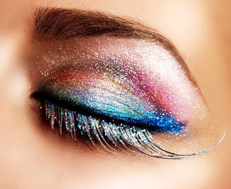 Closeup Long False Eyelashes Glitter Eyeshadow