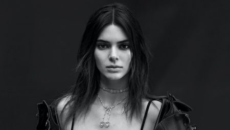 Naomi! Kendall! Imaan! Anok! V Magazine Unveils Summer 2021 Covers (Photos) Naomi! Kendall! Imaan! Anok! V Magazine Unveils Summer 2021 Covers (Photos)