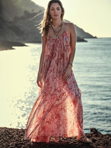The Chufy x Mango Collection is a Must-See A dress from the Chufy x Mango collection.
