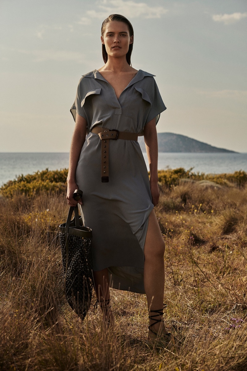 Elsemarie Riis poses for Massimo Dutti Natural Elements spring-summer 2021 collection.