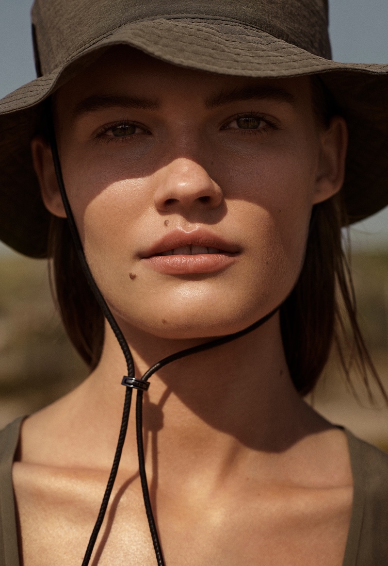 Elsemarie Riis gets her closeup in Massimo Dutti Natural Elements spring-summer 2021 collection.