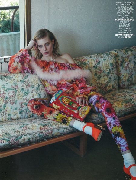 Sarah Saxinger Models Whimsical Outfits for Marie Claire Italy Sarah Saxinger Models Whimsical Outfits for Marie Claire Italy
