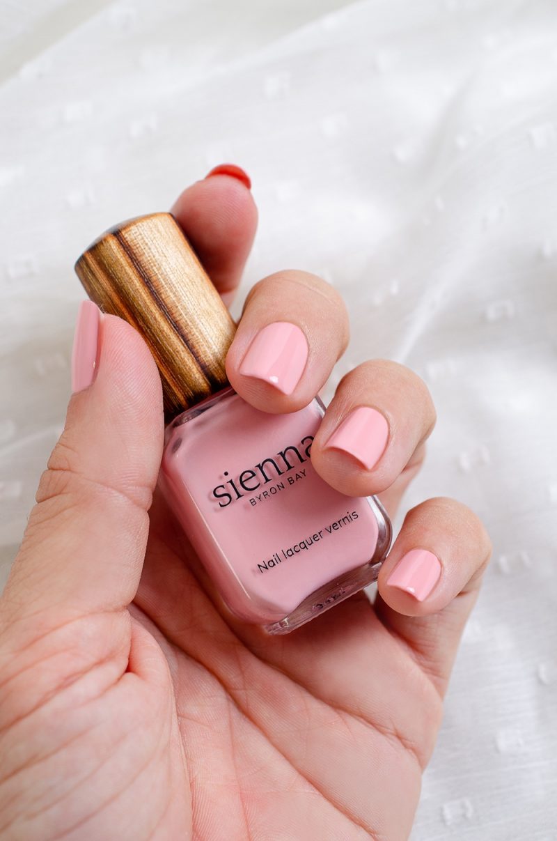 Global Leaders Sienna Paving the Way for Clean & Sustainable Nail Polish