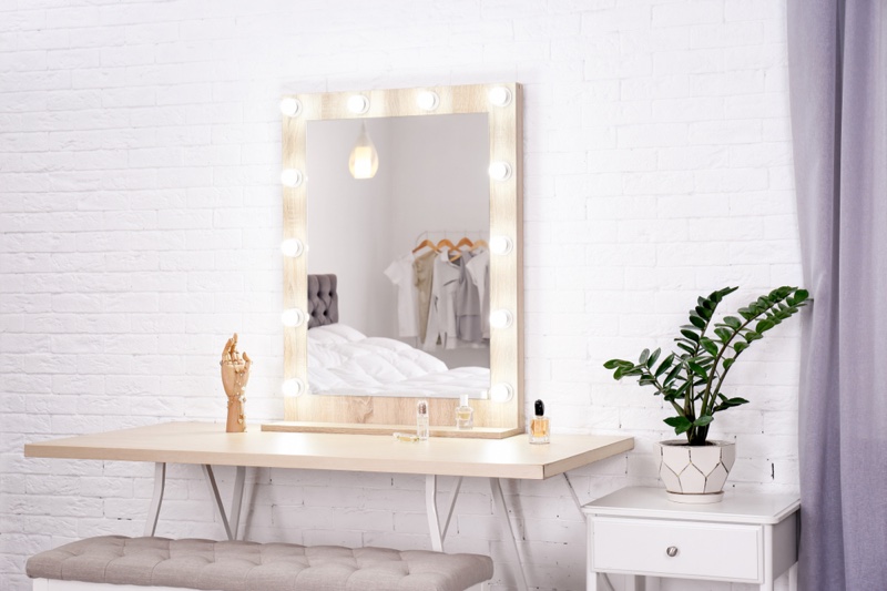 Vanity Mirror Interior Design