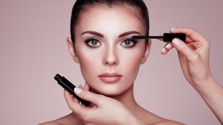Things To Remember While Using Mascara with Lash Extensions