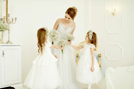 Useful Tips For Choosing the Right Dress for Flower Girls Bride Flower Girls Dresses Daughters Wedding