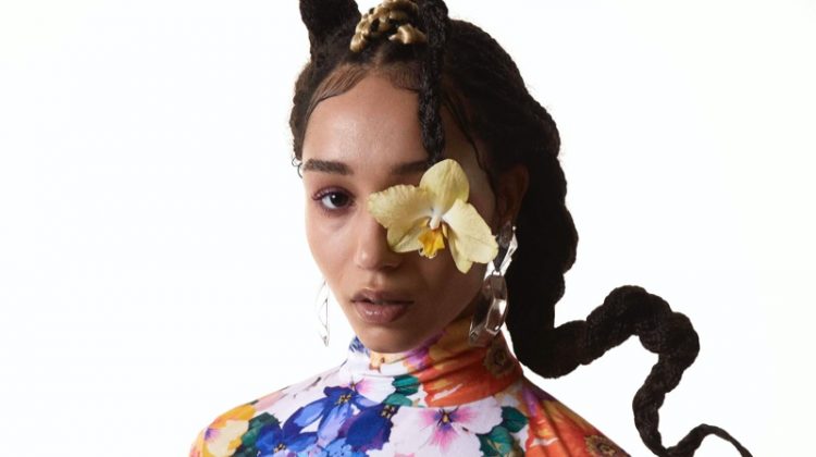 Anna-Laura & Elisabeth Are in Full Bloom for Slimi Magazine