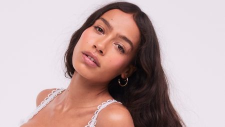 Zahara Davis Charms in FL&L x Victoria's Secret Summer '21 Lingerie Zahara Davis Charms in FL&L x Victoria's Secret Summer '21 Lingerie