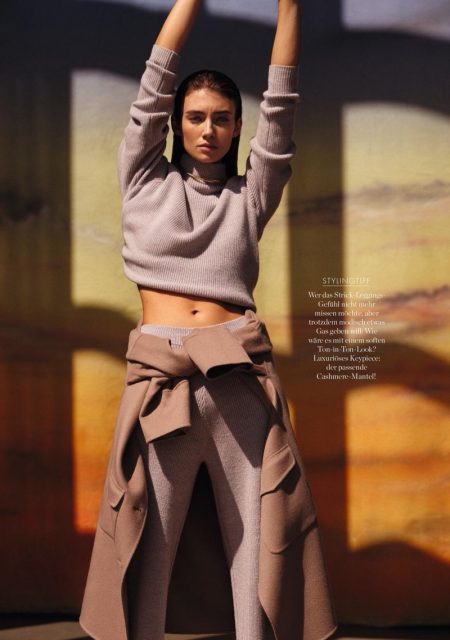 Lorena Rae Poses in Relaxed Silhouettes for Elle Germany Lorena Rae Poses in Relaxed Silhouettes for Elle Germany