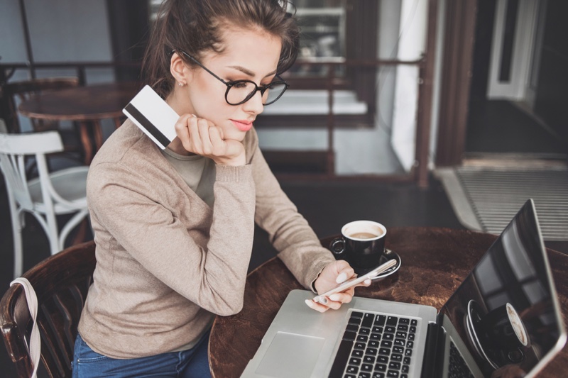 Model Glasses Phone Credit Card Laptop