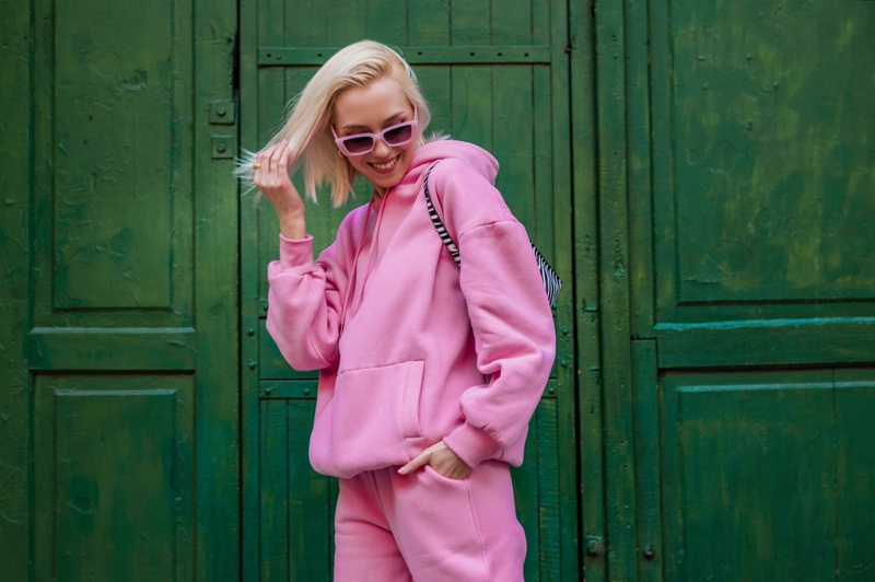 Model Pink Sweatshirt Pants Sunglasses Outfit