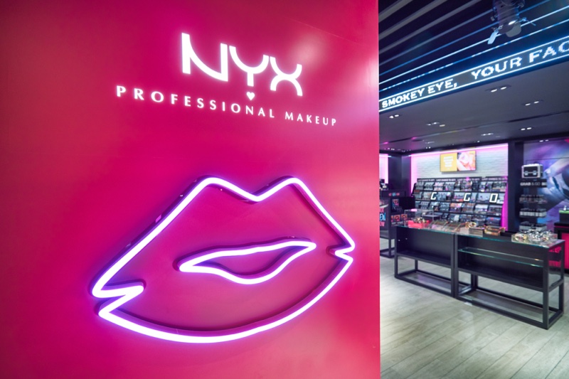 NYX Store Front Makeup