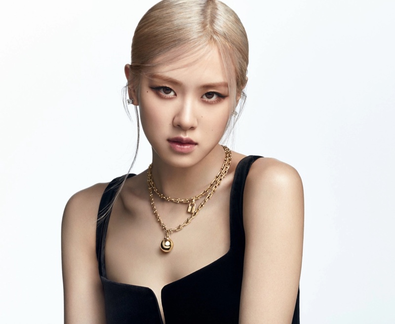 ROSÉ poses for Tiffany & Co.