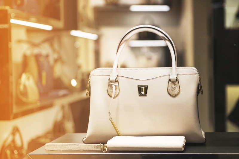 White Luxury Handbag Top Handle