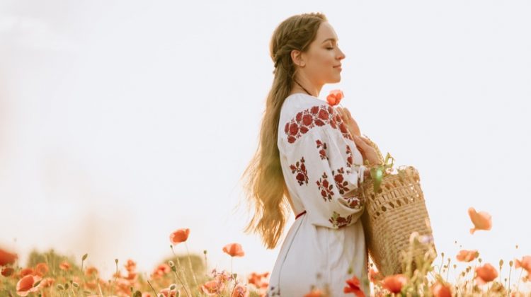 Embroidered Clothing – Is it Considered Old School?