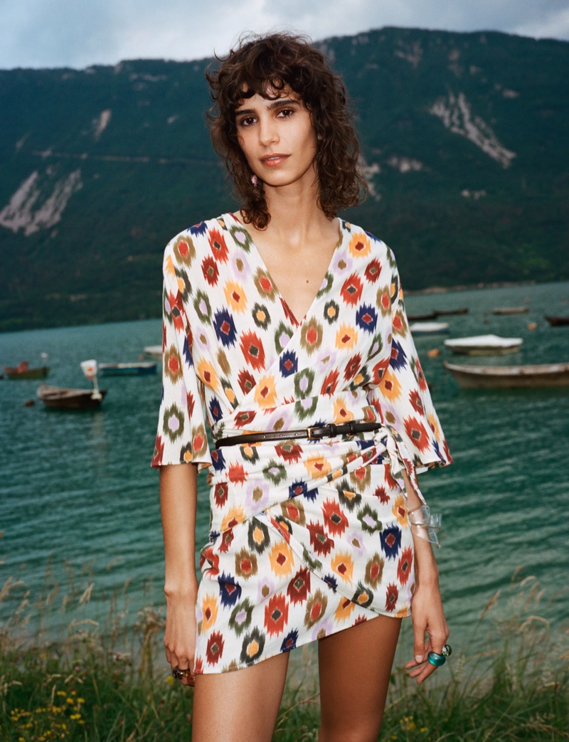 Mica Arganaraz wears Zara printed mini dress.