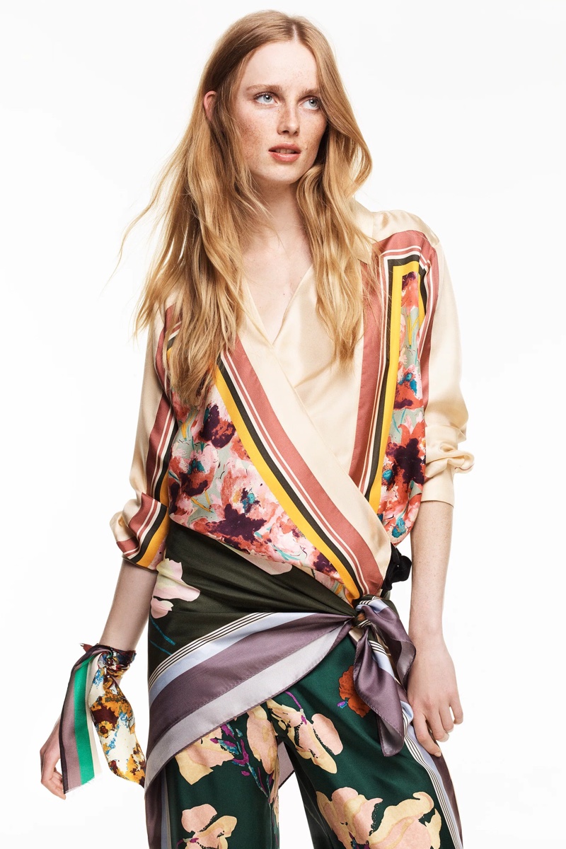 Rianne van Rompaey wears Zara Limited Edition Printed Silk Blouse and Pants.