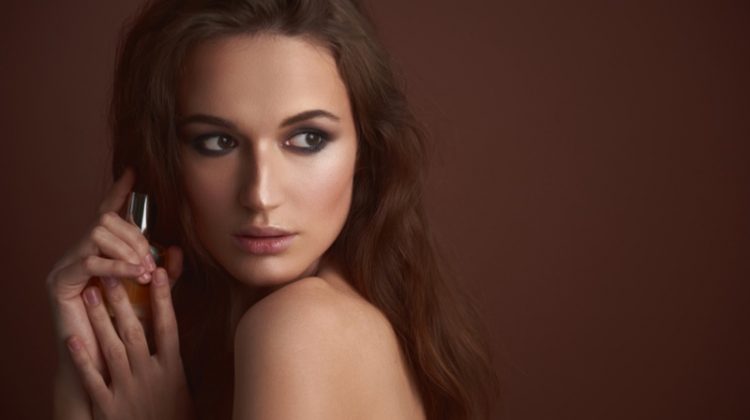 Why Perfume Should Always Be a Part of Your Outfit 