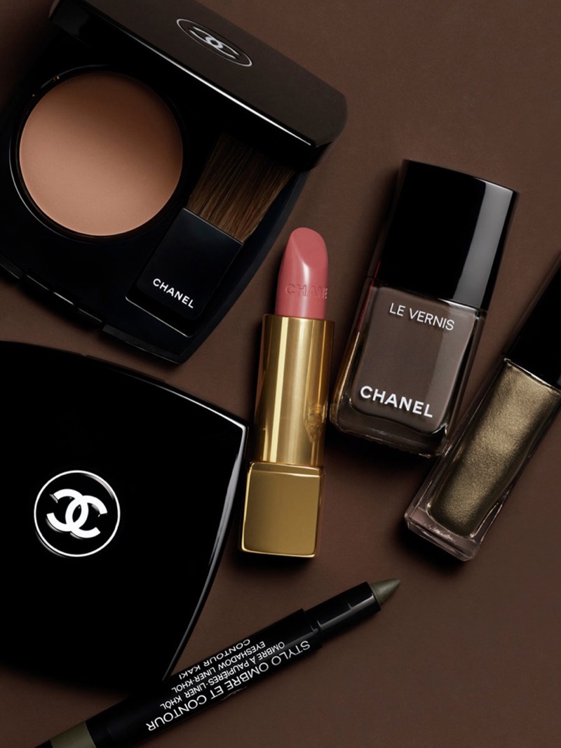 CHANEL Fall Winter 2021 2022 Collection Campaign