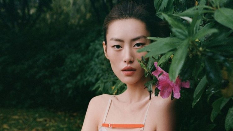 Liu Wen Wears Chic Fashion Outdoors for ELLE China