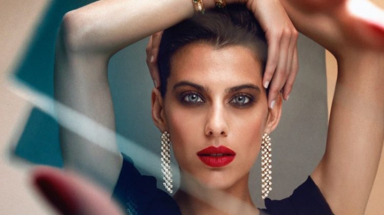 Margot Davy Sparkles in High Jewelry for SCMP Style