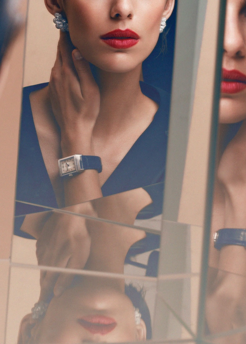 Margot Davy Sparkles in High Jewelry for SCMP Style
