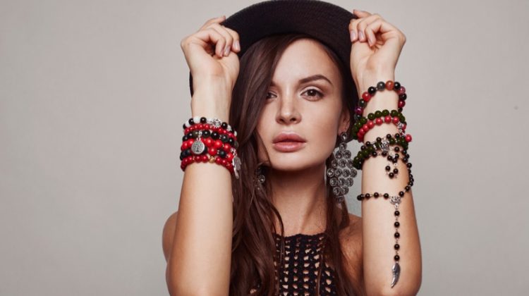 Model Boho Jewelry Bracelets Fashion