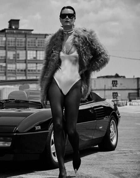 Shalom Harlow Turns Up the Glam Factor for Harper's Bazaar Spain Shalom Harlow Turns Up the Glam Factor for Harper's Bazaar Spain
